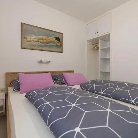 Lovorik Apartmán