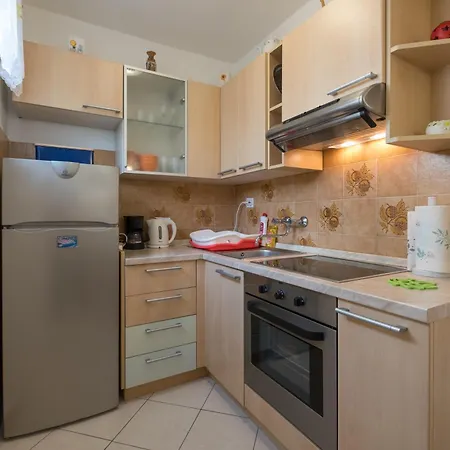 Apartment Lovorik