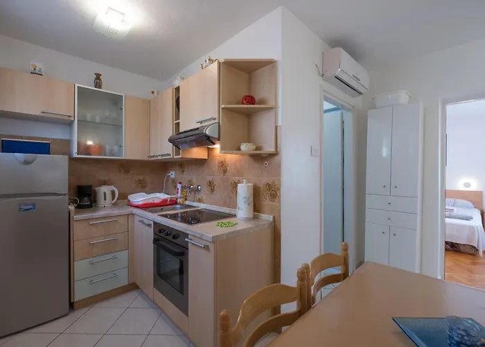 Апартаменты Lovorik Крк