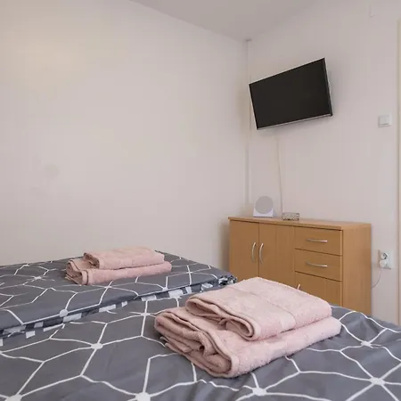 Apartament Lovorik